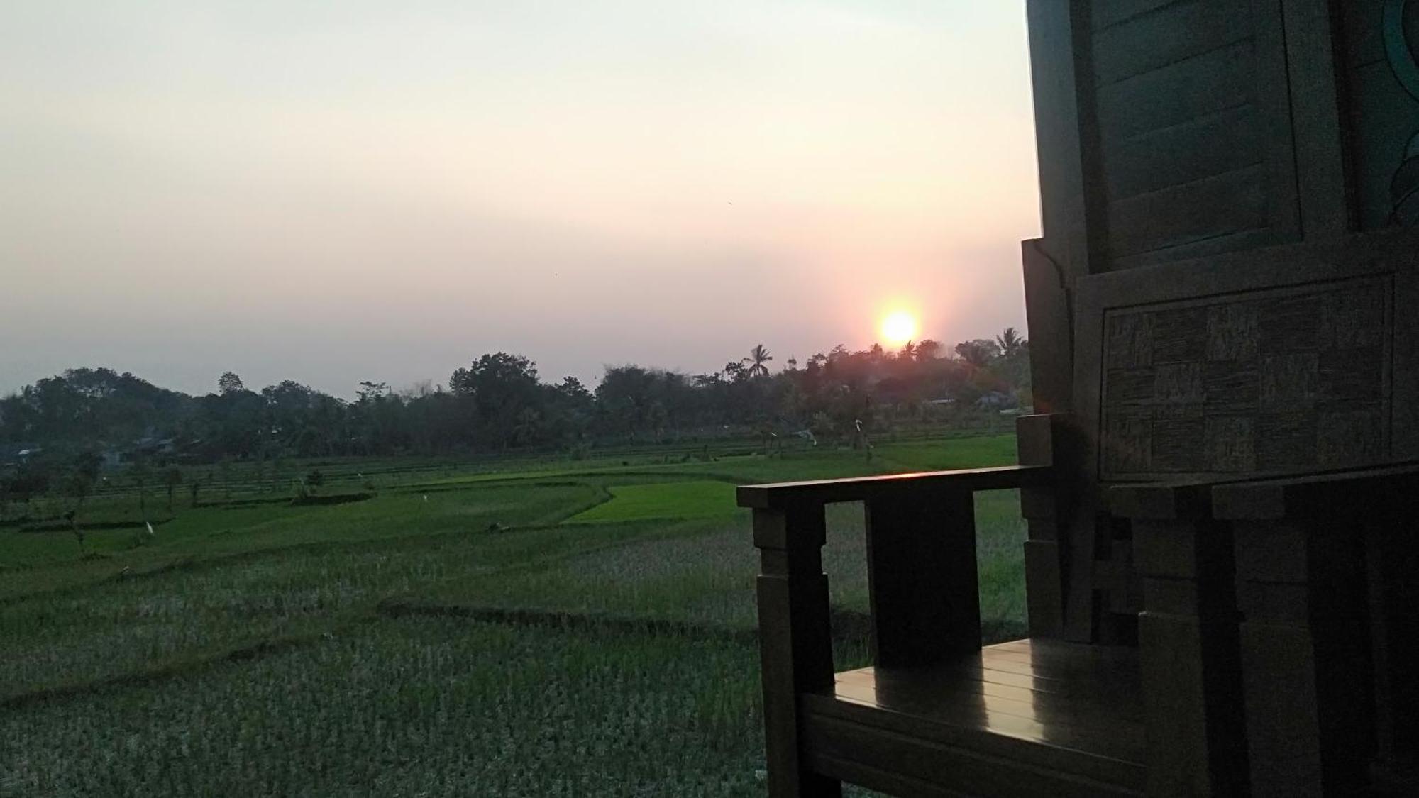 Bujak Permai Villa Matahari Lombok Ntb Praya Dış mekan fotoğraf