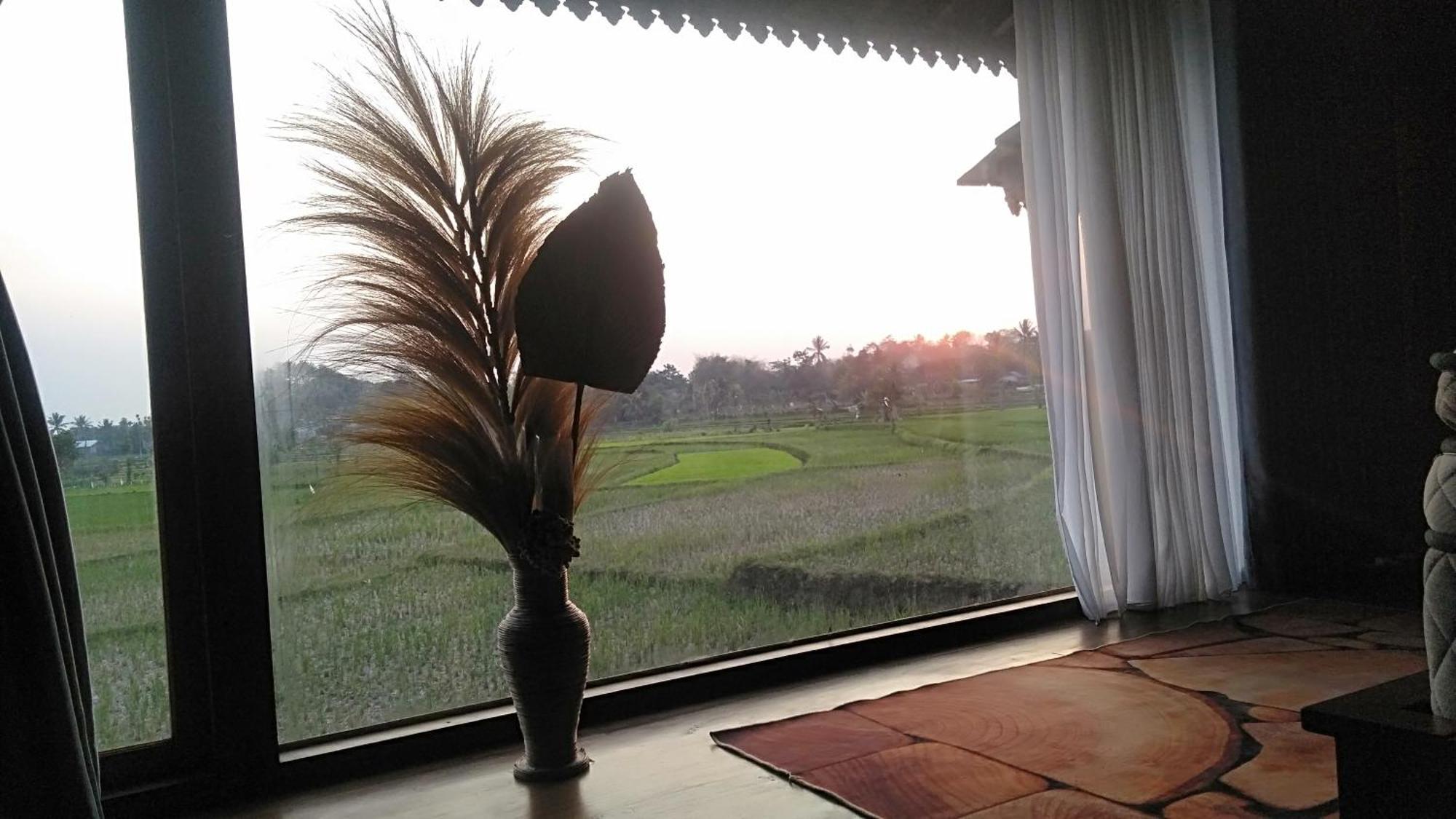 Bujak Permai Villa Matahari Lombok Ntb Praya Dış mekan fotoğraf